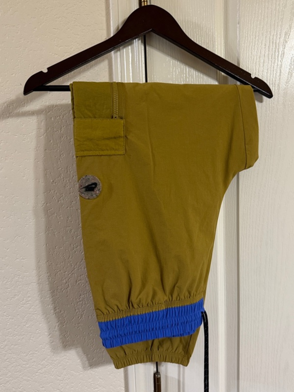 Nike Olive Green Sweatpants with Blue Waist Accent Men’s Large Dri-Fit